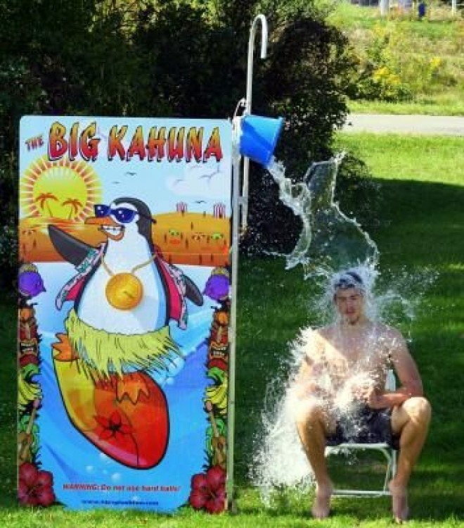 Big Splash Dunk Tank