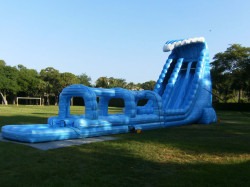 product 0A5F64CFC85647B8B85628CD1720FED1 1704295005 Tsunami Water Slide 30ft DL