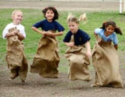 product 4E2CF3840BCB44F0822A39D6D9A1584A 1704293318 Potato Sack Races (Set of 10)