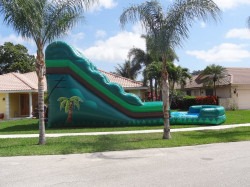 product 52AA31DBC9C5443A9319350CF80244B0 1704299010 Amazon Falls Water Slide 20ft SL